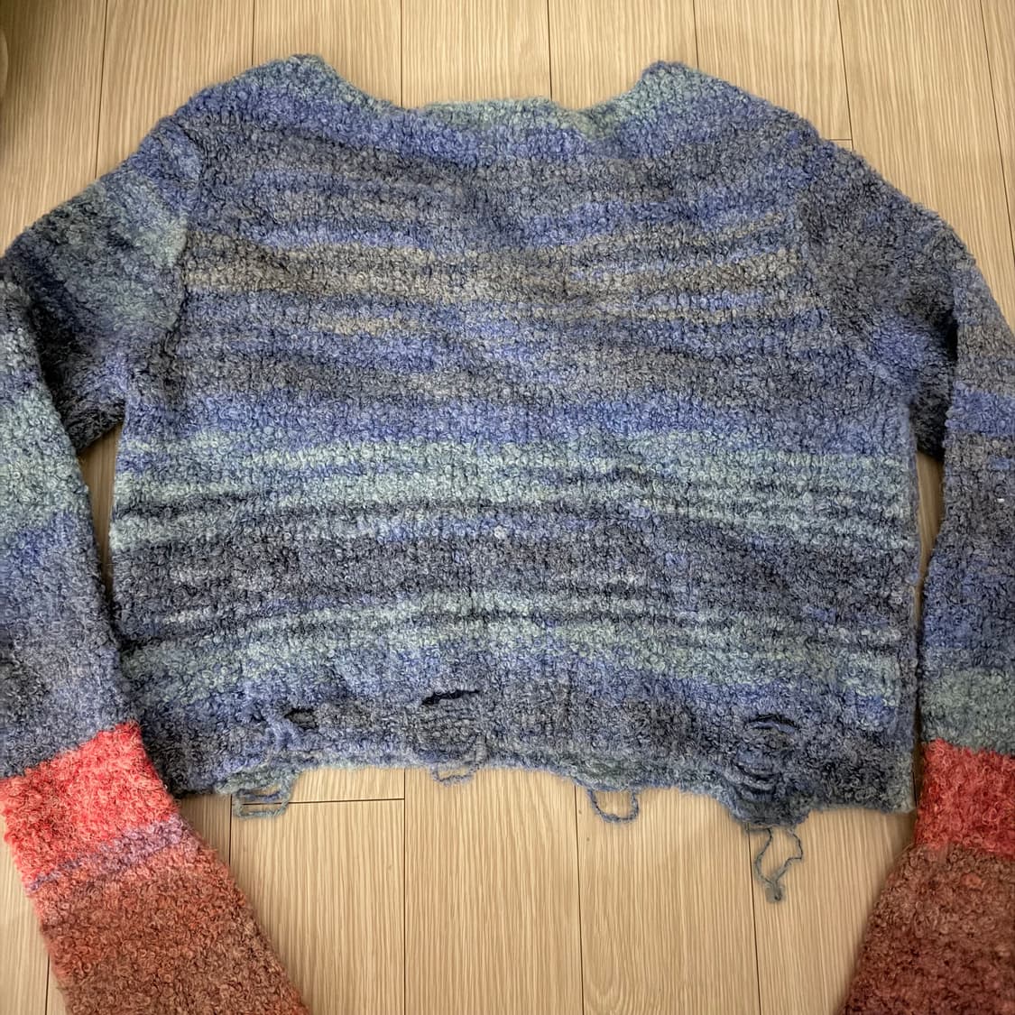 ADSB 그라데이션 알파카니트 상품이미지2