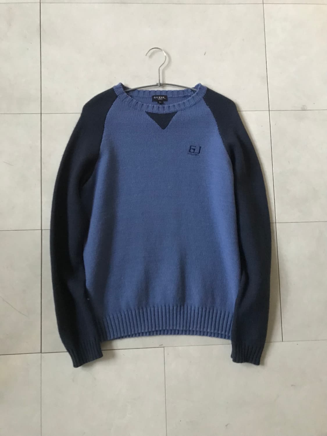 게스 네이비 나그랑 니트 상품이미지8