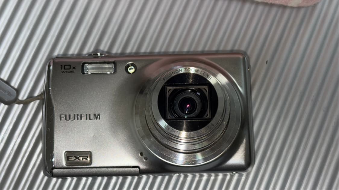후지필름 f70exr 상품이미지1