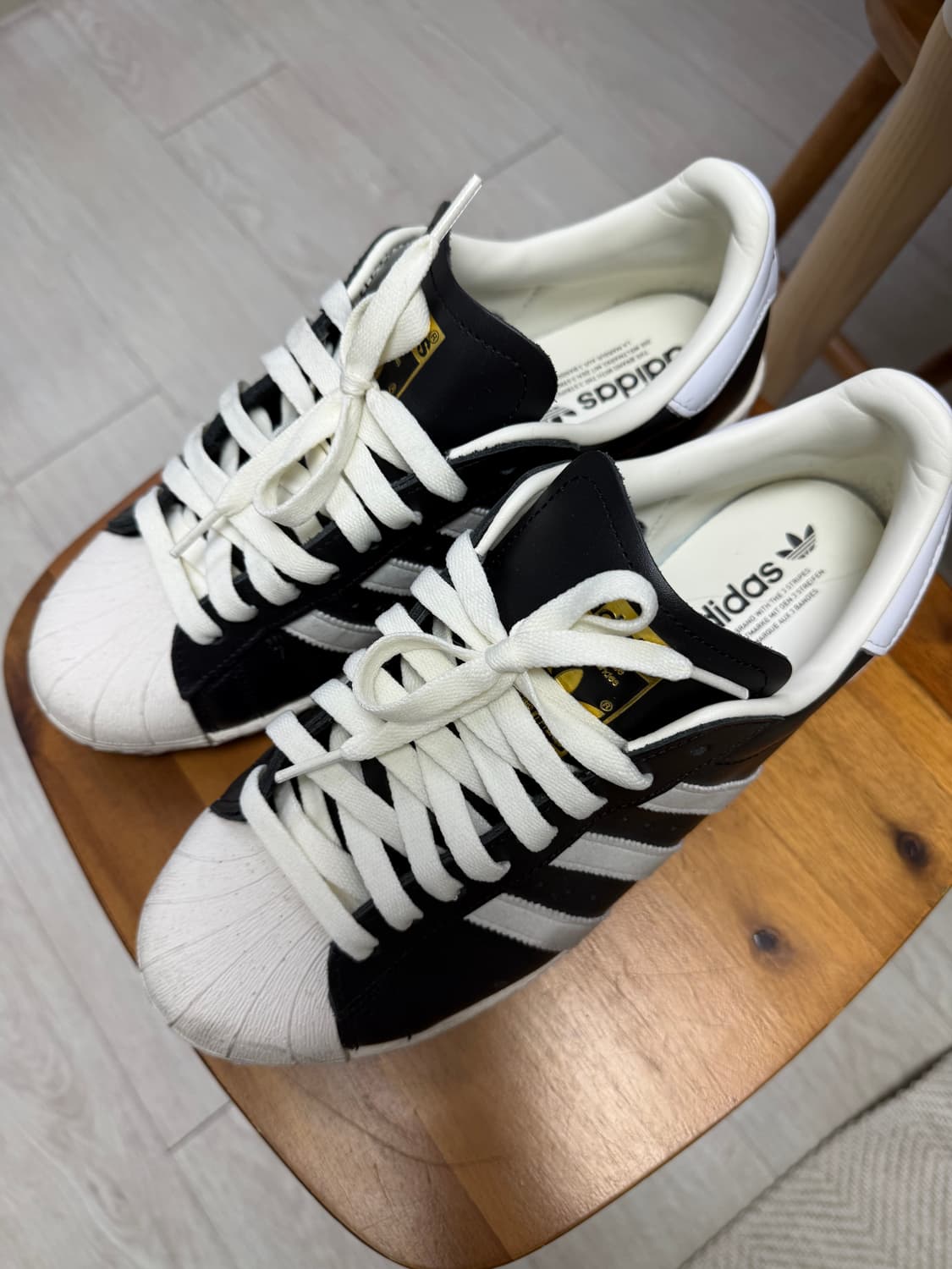 아디다스 슈퍼스타 상품이미지1