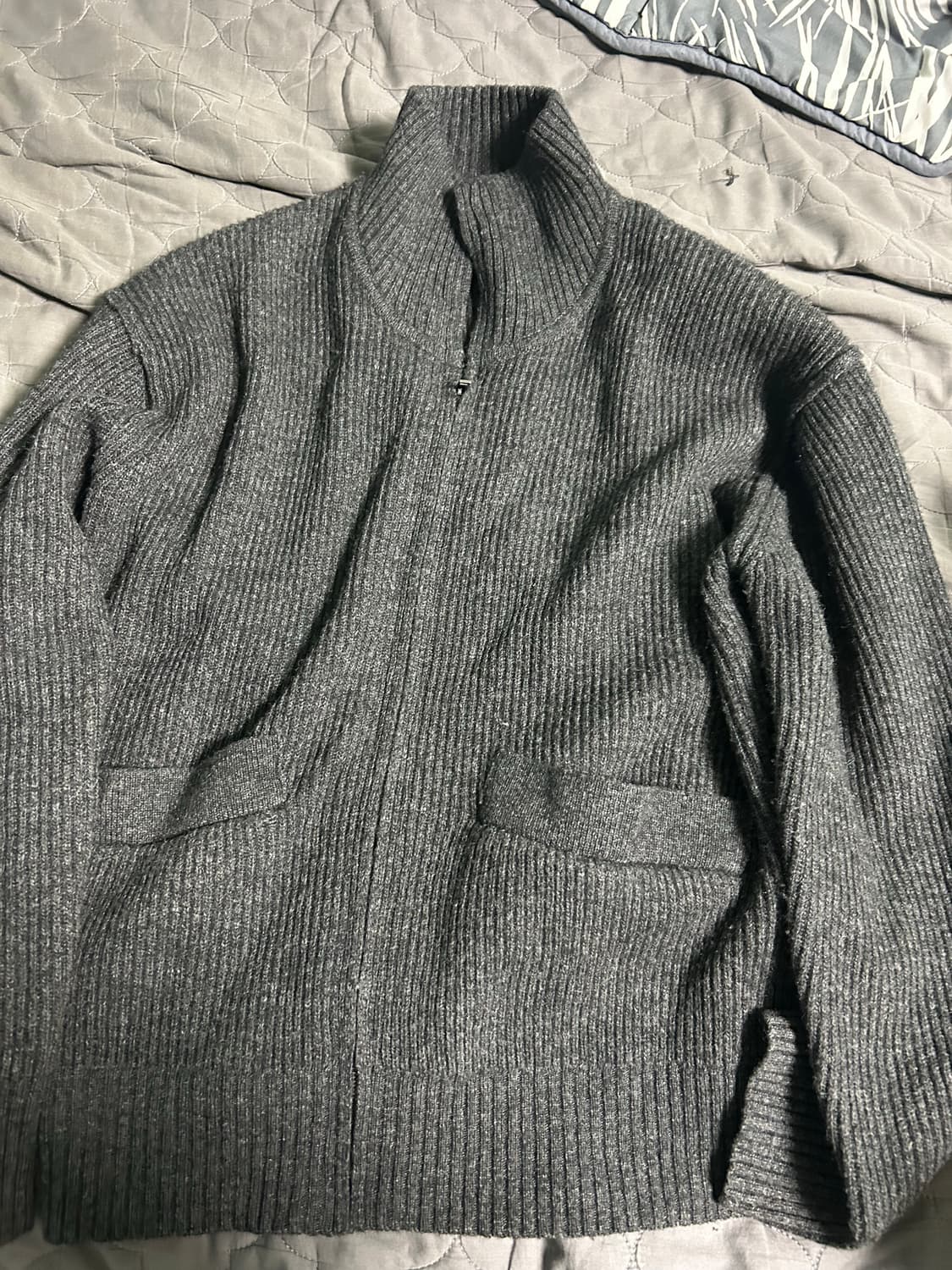 Essential by eql 터틀넥 니트집업 가디건 상품이미지3