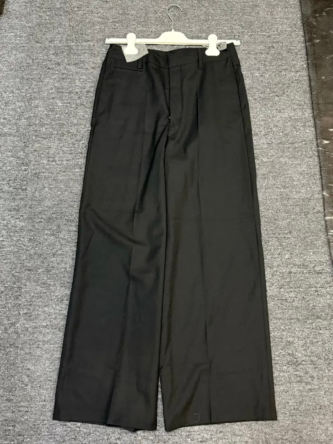 르메르 19FW 와이드 레그 팬츠 블랙 48 상품이미지1