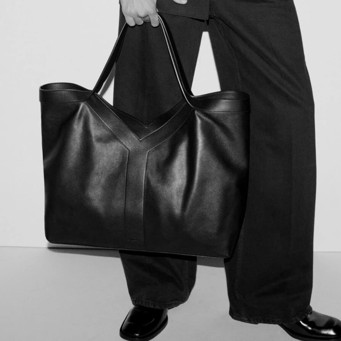 생로랑 Y 토트백 가방 새상품 상품이미지2