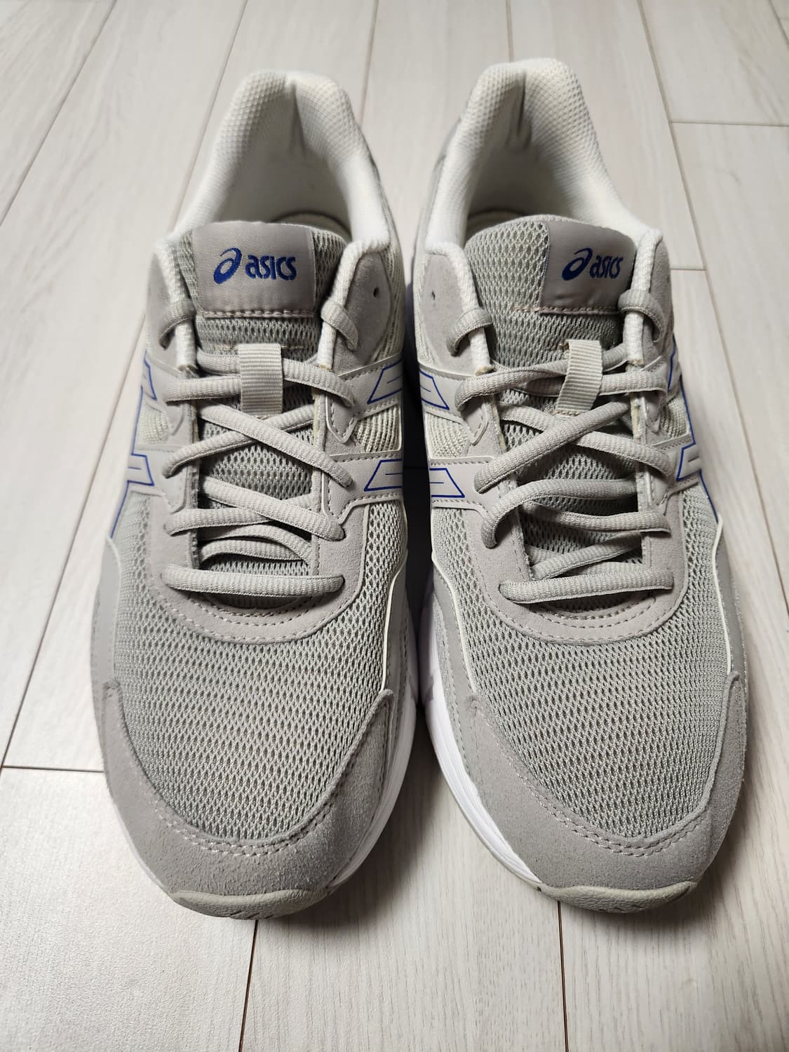 아식스 젤 조그 MC 그레이 사이즈275

여러 중고사이트에도 같이 판매 상품이미지2