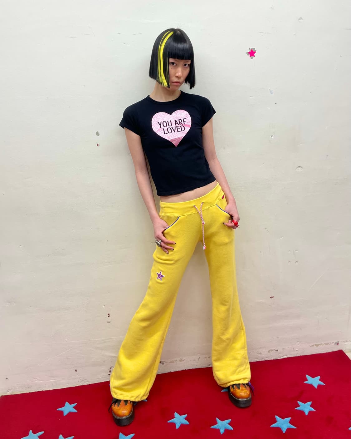 Glossy pink heart T-shirt 상품이미지4