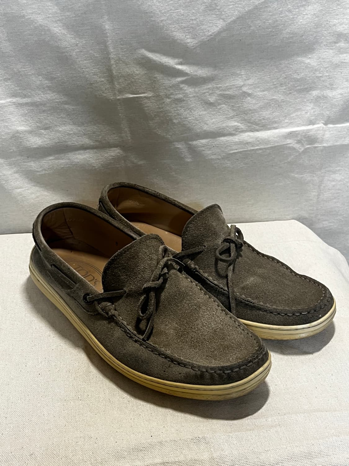[TOD'S] 토즈 오리지널 스웨이드 모카신 로퍼 다크브라운 (250-2 상품이미지1