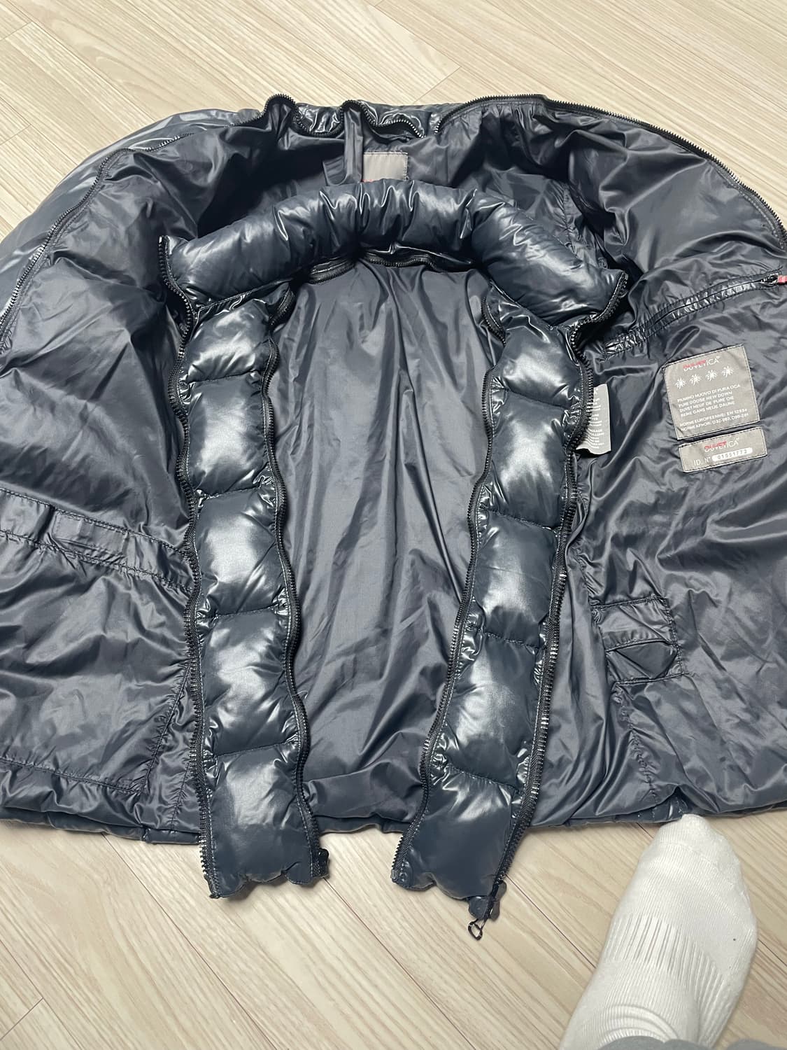 정품 듀베티카 구스 패딩 46사이즈 상품이미지10