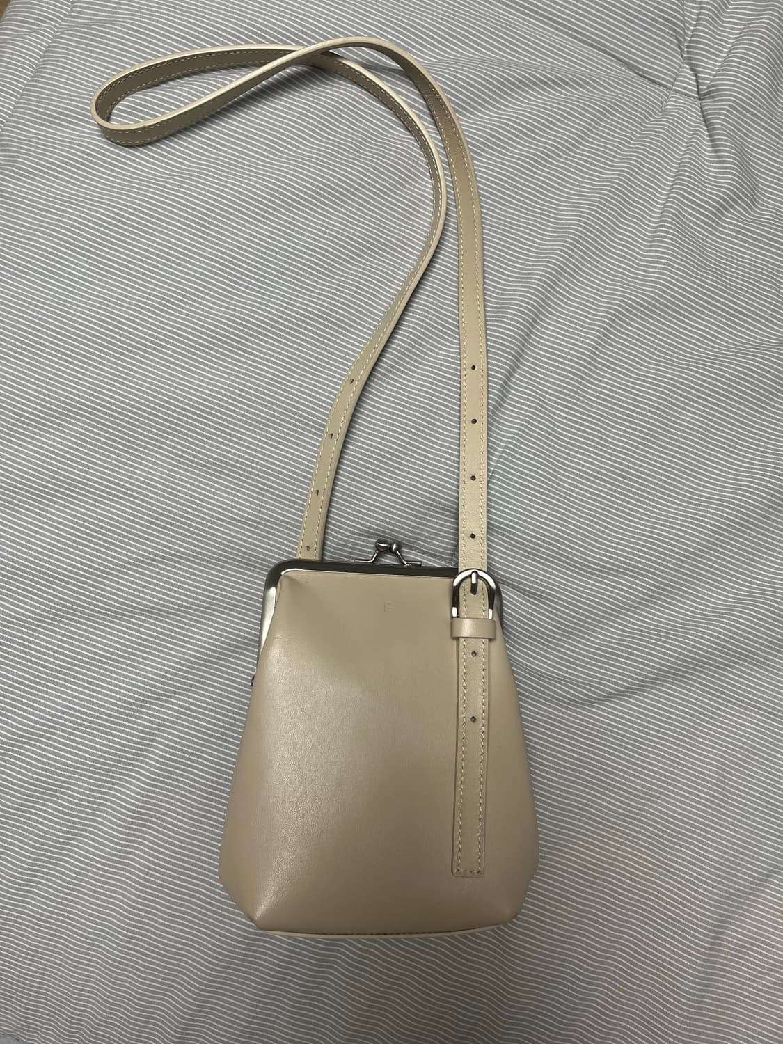 미닛뮤트 코인백 상품이미지1