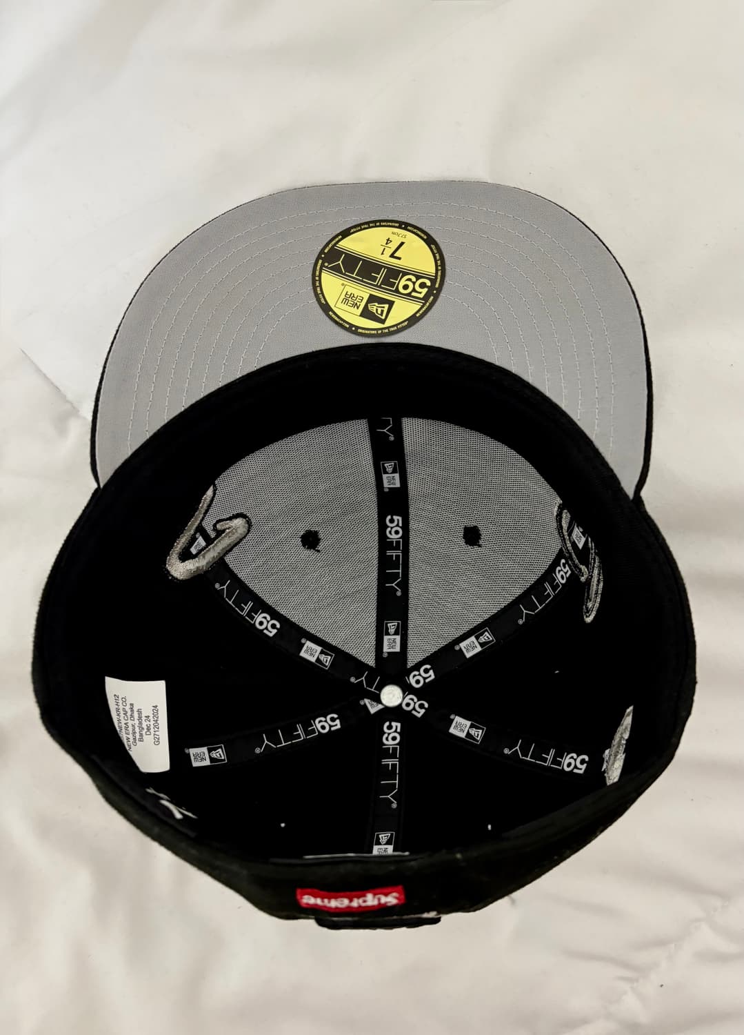 슈프림 멀티로고 뉴에라 71/4 상품이미지3