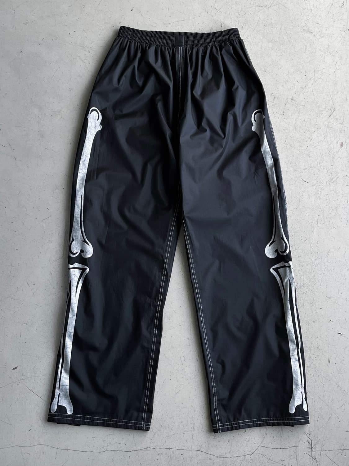 매드터프 컴패스 스켈레톤 사이드 본 우븐 팬츠 상품이미지3