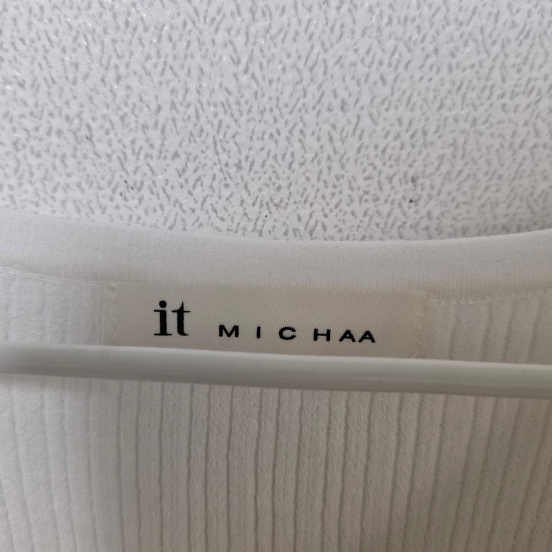 잇미샤 2021 슬리브리스 탑 상품이미지4