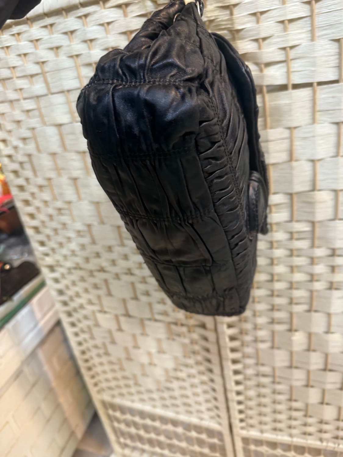 정품 프라다 고프레 나파 체인 숄더백 팝니다 상품이미지6