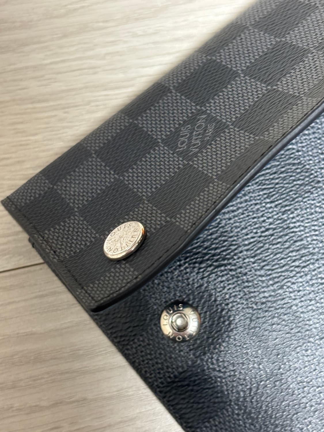 루이비통 다미에 알파 트리플 파우치 클러치 상품이미지4