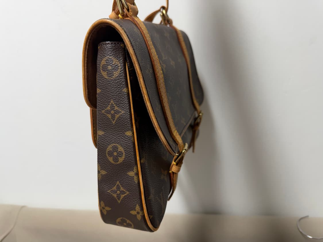 [정품] 루이비통 마렐르 미니 백팩 겸 크로스백 상품이미지3