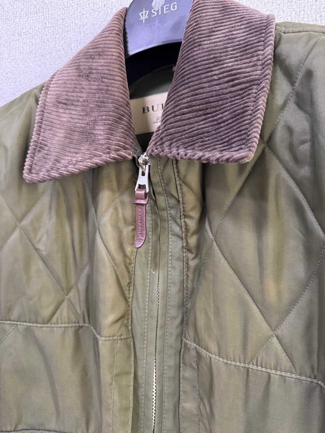 BURBERRY 세미 퀼팅 오버핏 자켓 상품이미지2