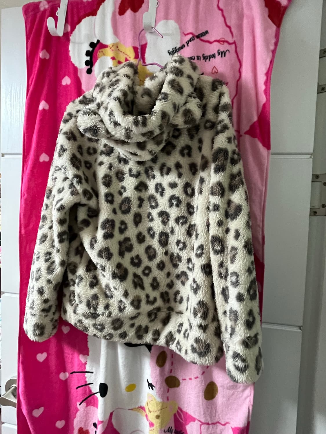 호피 퍼 후드티 상품이미지3