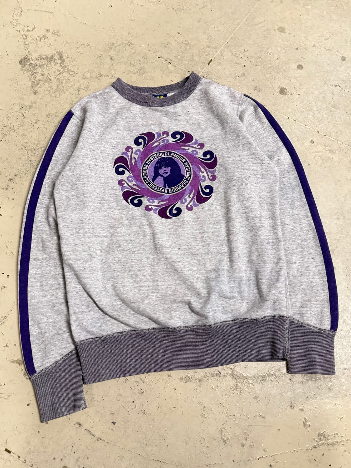 00s 히스테릭 글래머 아이코닉 프린팅 스웻셔츠 상품이미지2