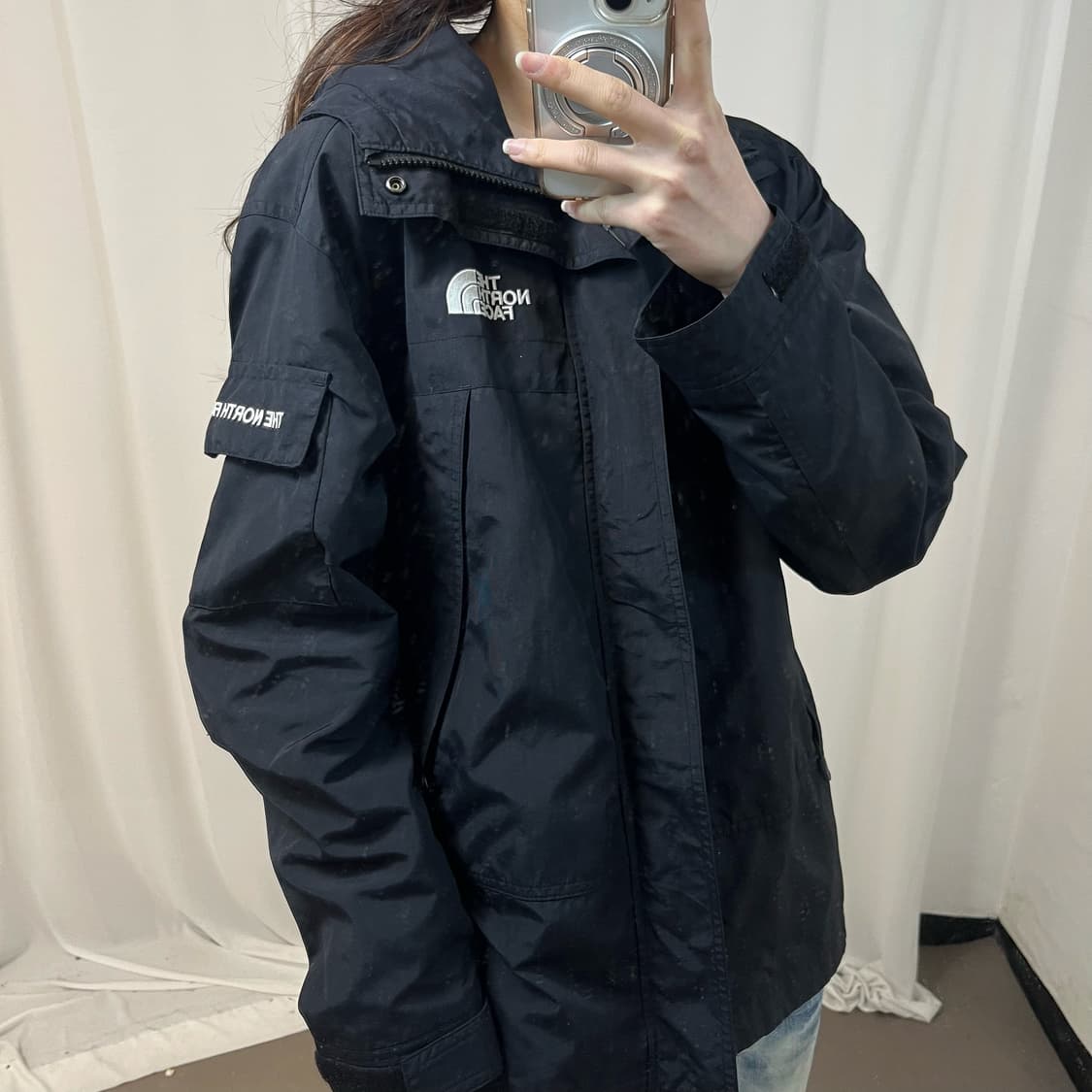 The North Face windbreaker 상품이미지3