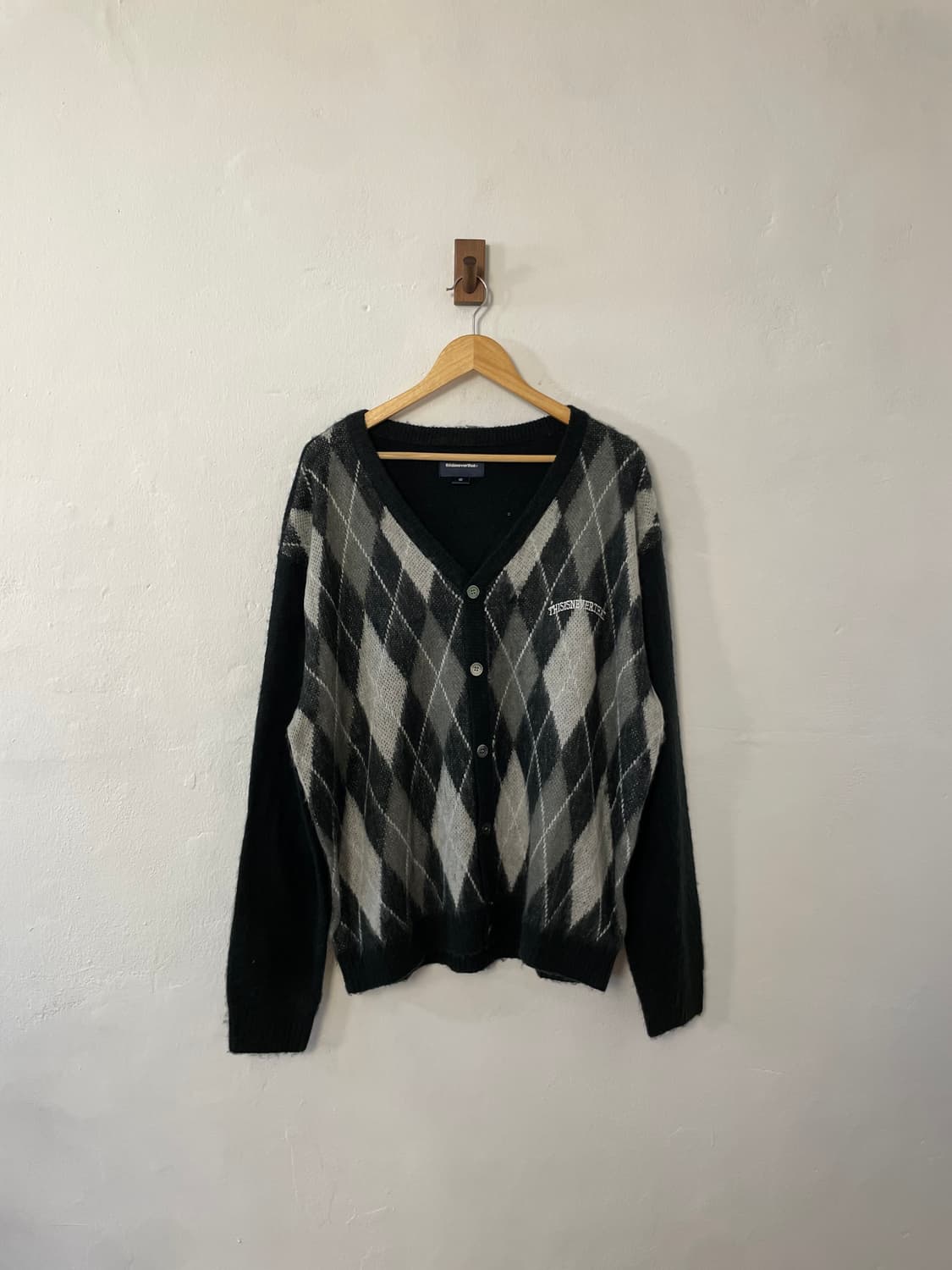 디스이즈네버댓 버튼 가디건  상품이미지1