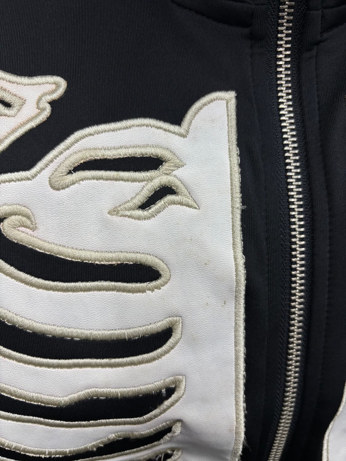 밴슨 레더 본 스켈레톤 트랙자켓 상품이미지6