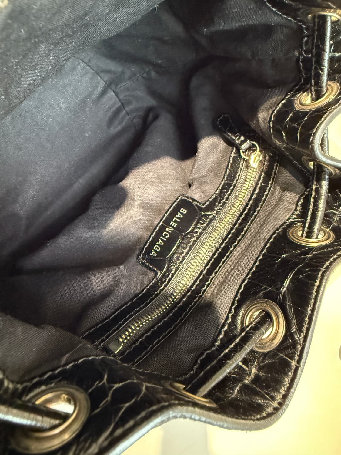 발렌시아가 르카골 버킷백 상품이미지9