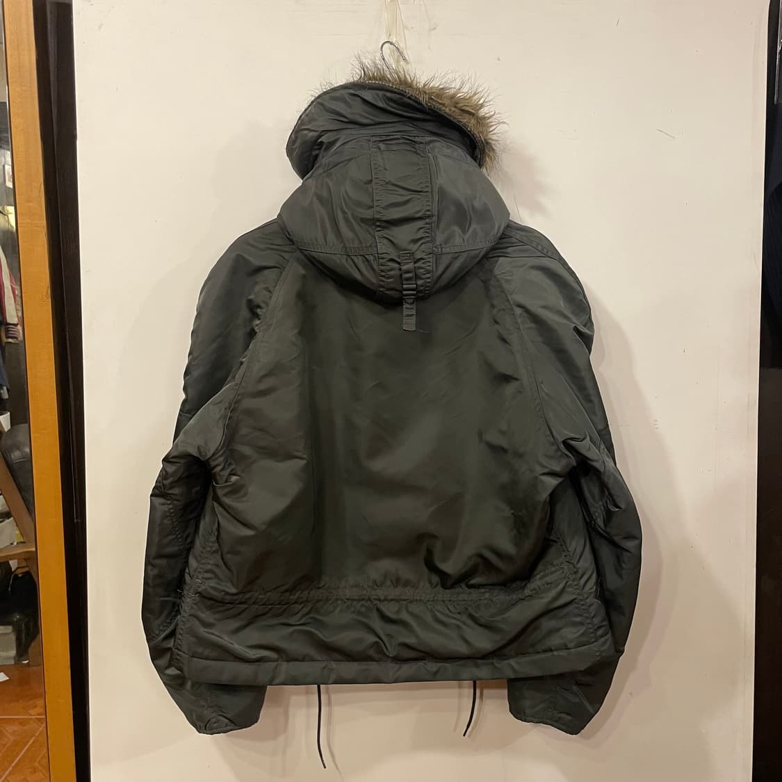 알파인더스트리 리메이크 크롭봄버 M 상품이미지2