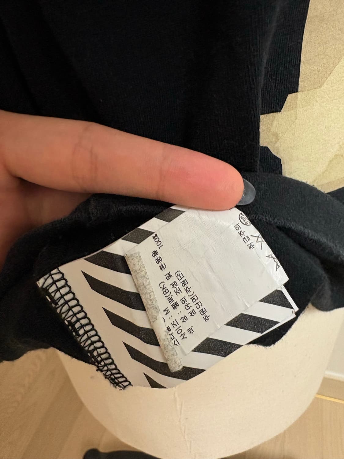 오프화이트 박스테이프 로고 블랙 반팔 티셔츠 상품이미지6