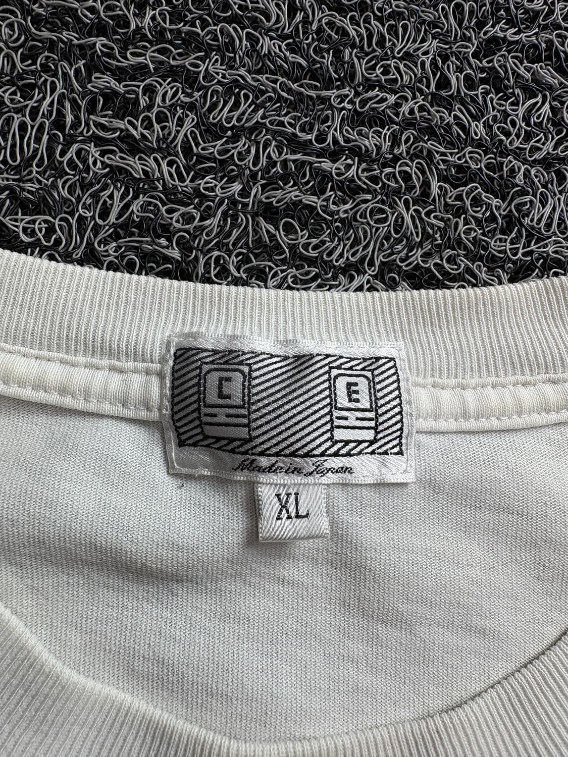 카브엠트 듀얼 그래픽 하프 슬리브 티셔츠 화이트 3519 상품이미지4