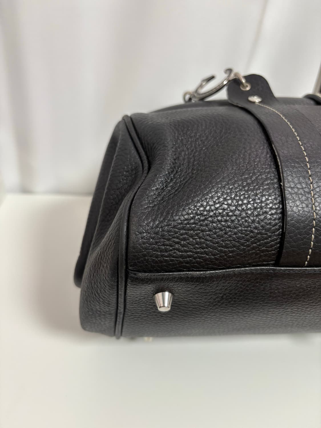 디올 레더 버클 숄더백 상품이미지5