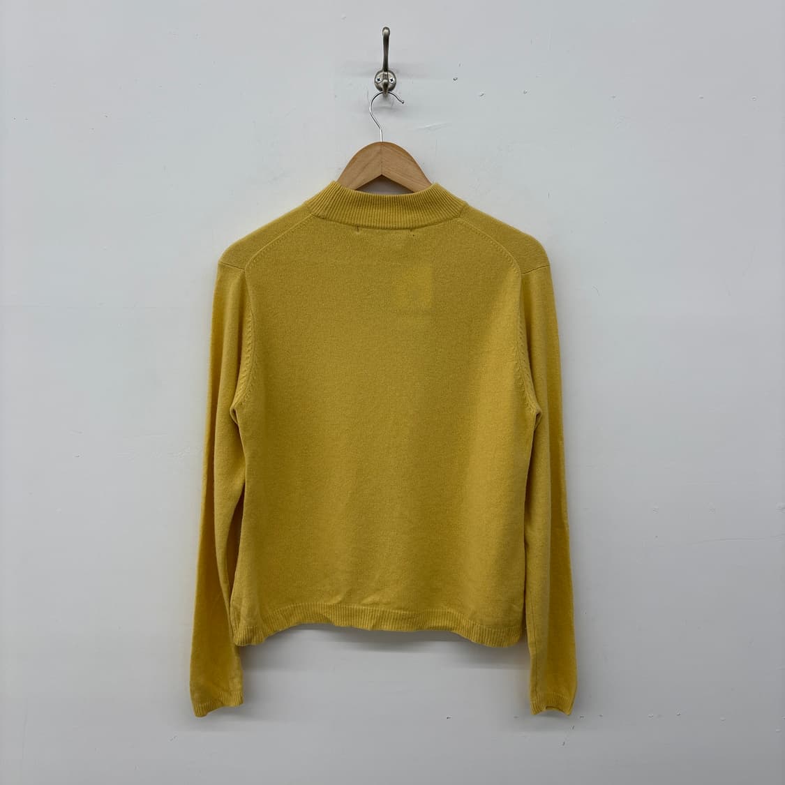 캐시미어100% 옐로우 목넥 스웨터 여m 상품이미지4
