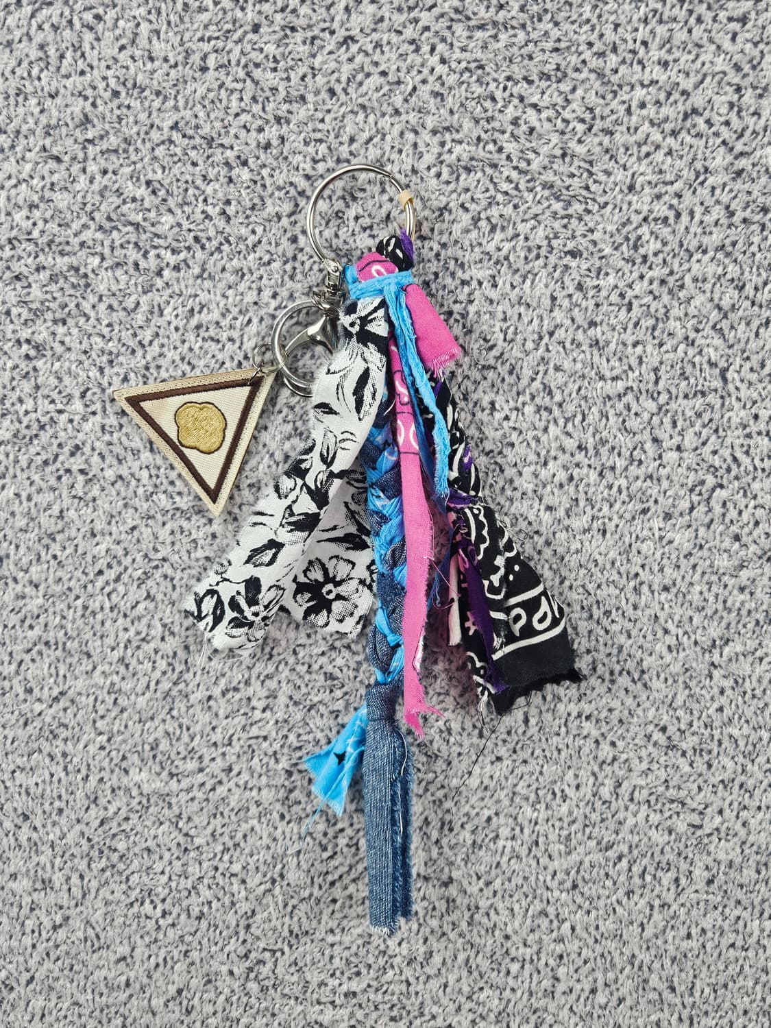 핸드메이드 커스텀 패치 반다나 카라비너 키링 / 10678 상품이미지1