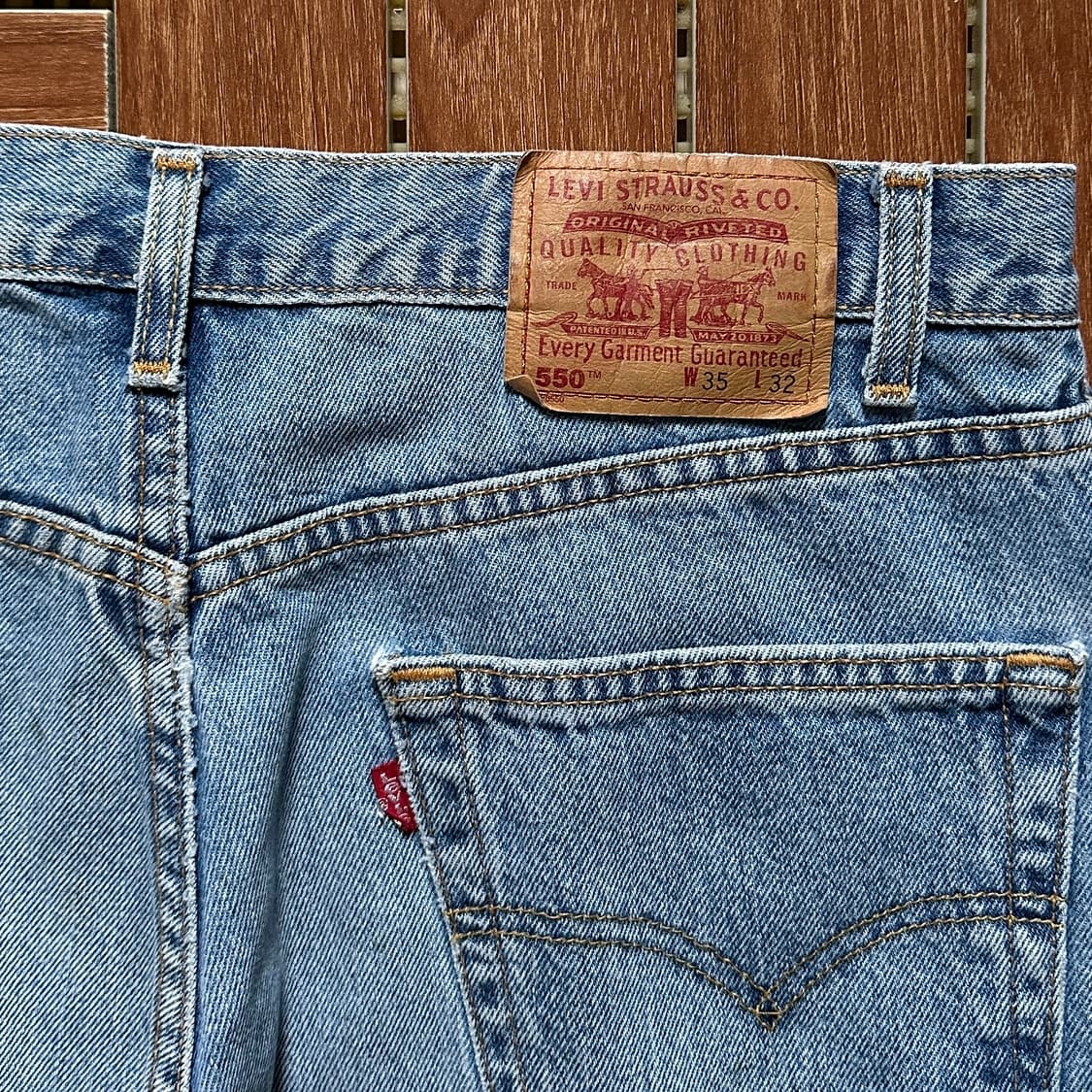 00‘s Levi’s 550 made in canada denim 상품이미지6