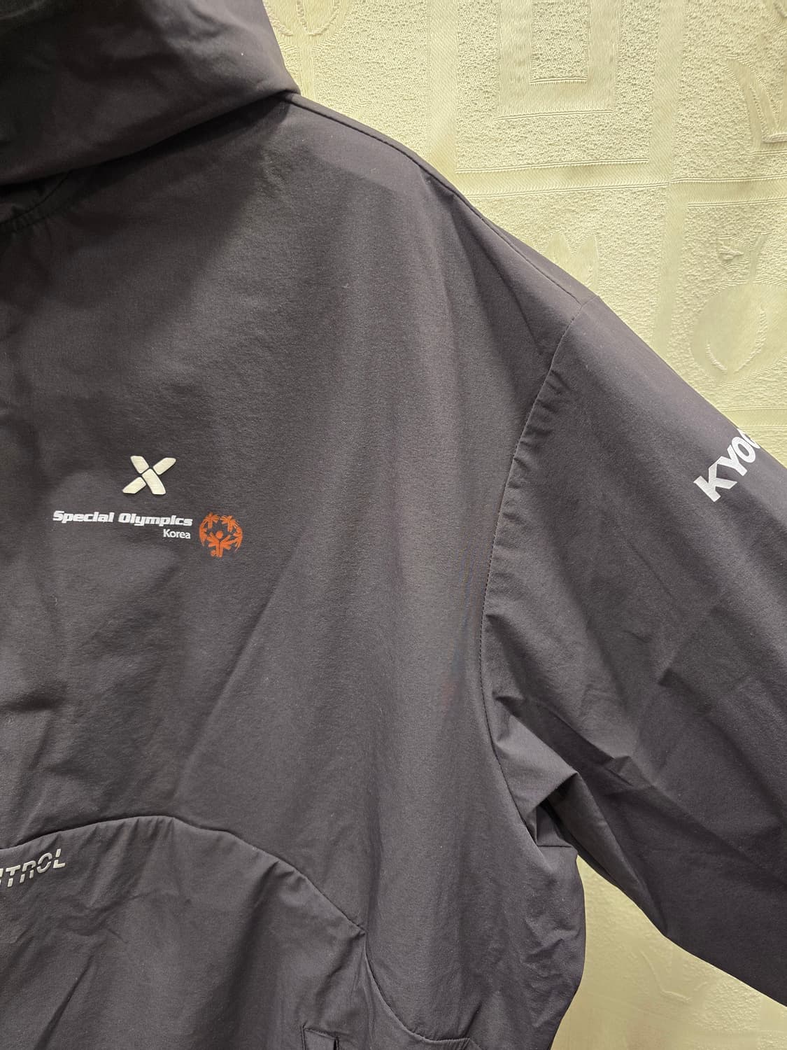 새상품) 갈렉스 러닝 우븐 아노락 블랙 110 상품이미지3