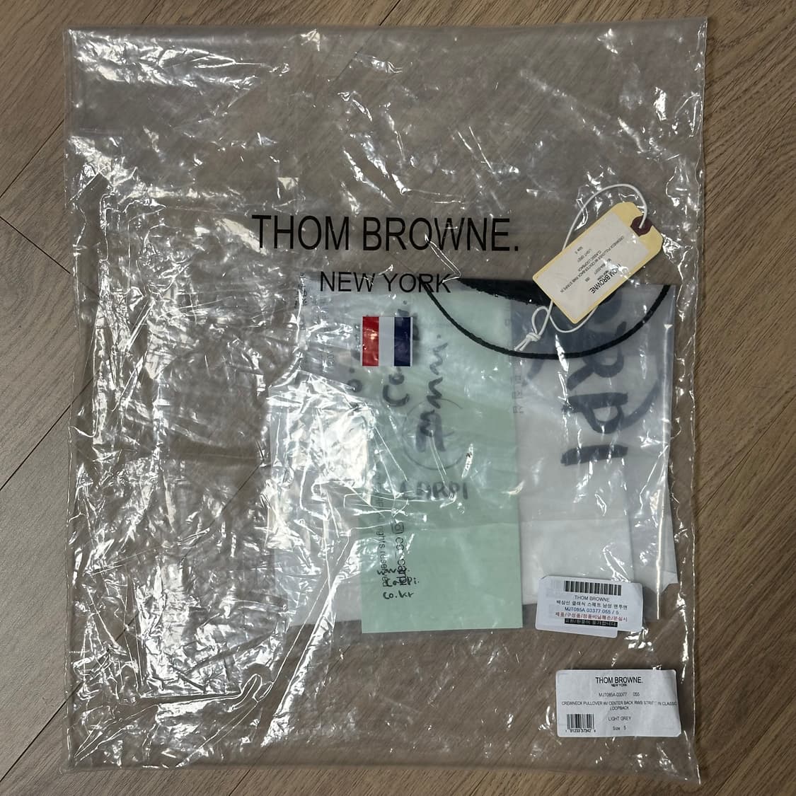 [5] 톰브라운 백삼선 맨투맨 그레이 상품이미지10