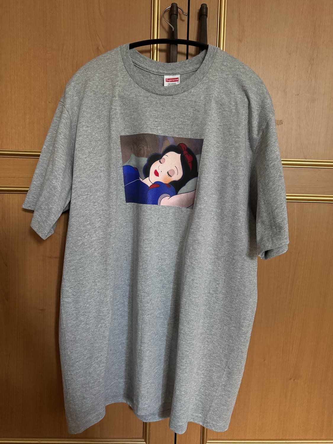 슈프림 스노우화이트 티셔츠 그레이 상품이미지1