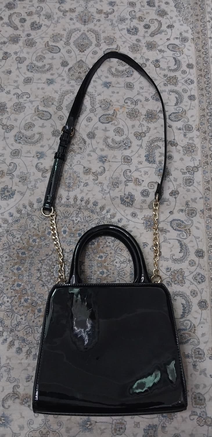 폴스부띠끄 에나멜 크로스백 상품이미지2