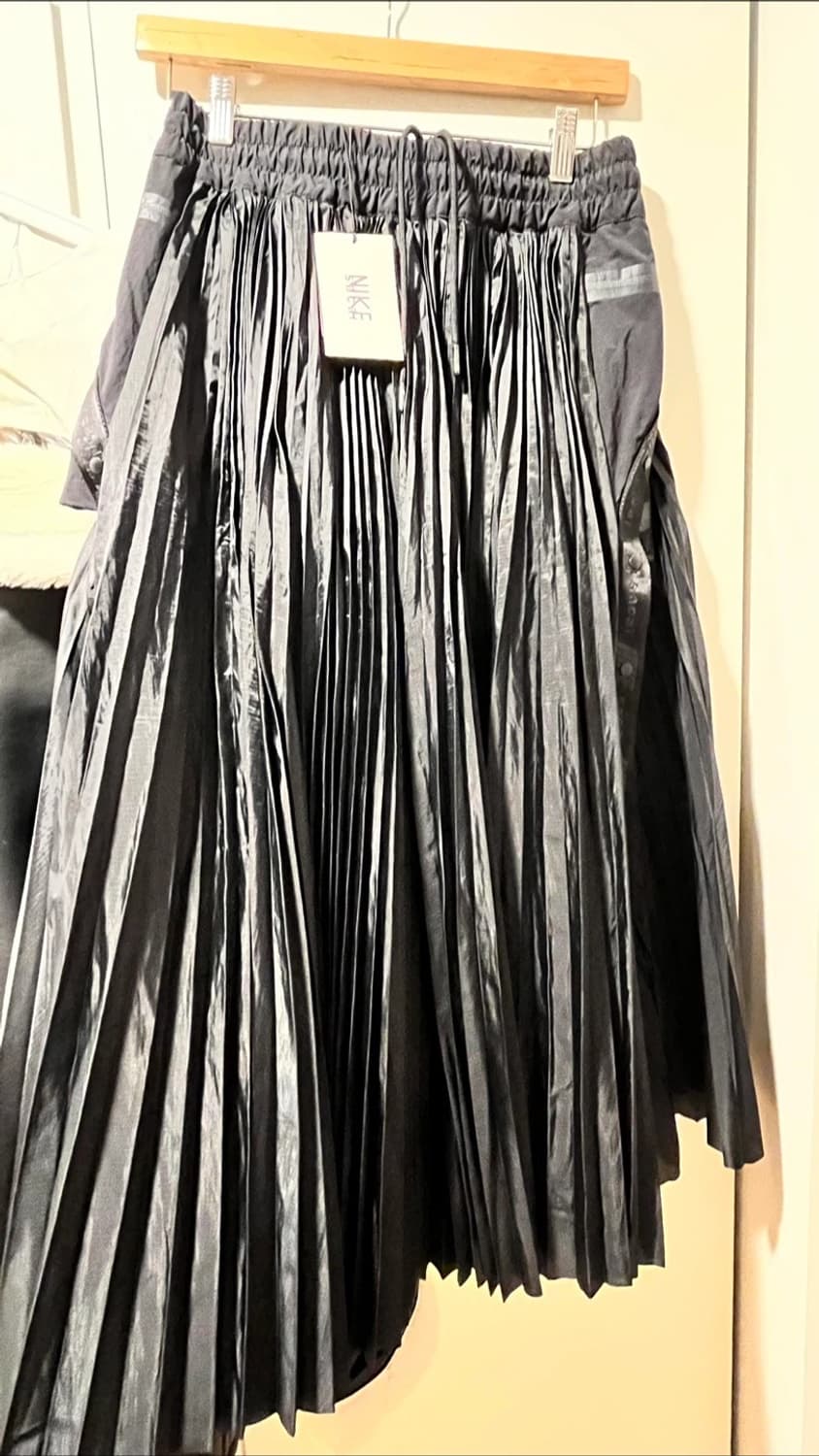 새상품) NIKE x SACAI 나이키 x 사카이 콜라보 한정판 플리츠  상품이미지9