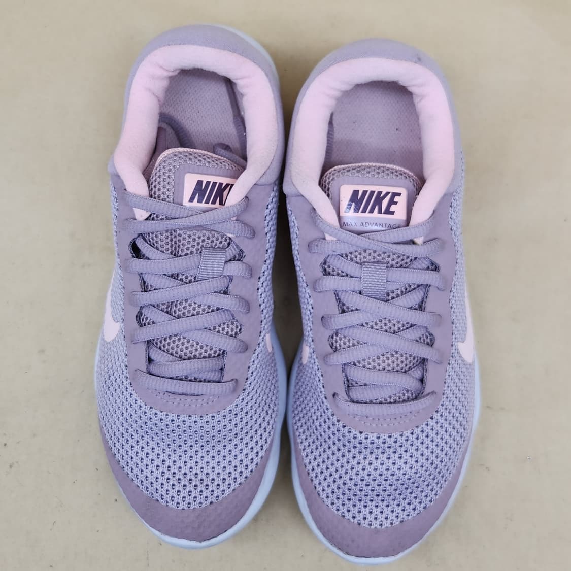 나이키 에어맥스 어드밴티지 운동화 220 상품이미지2