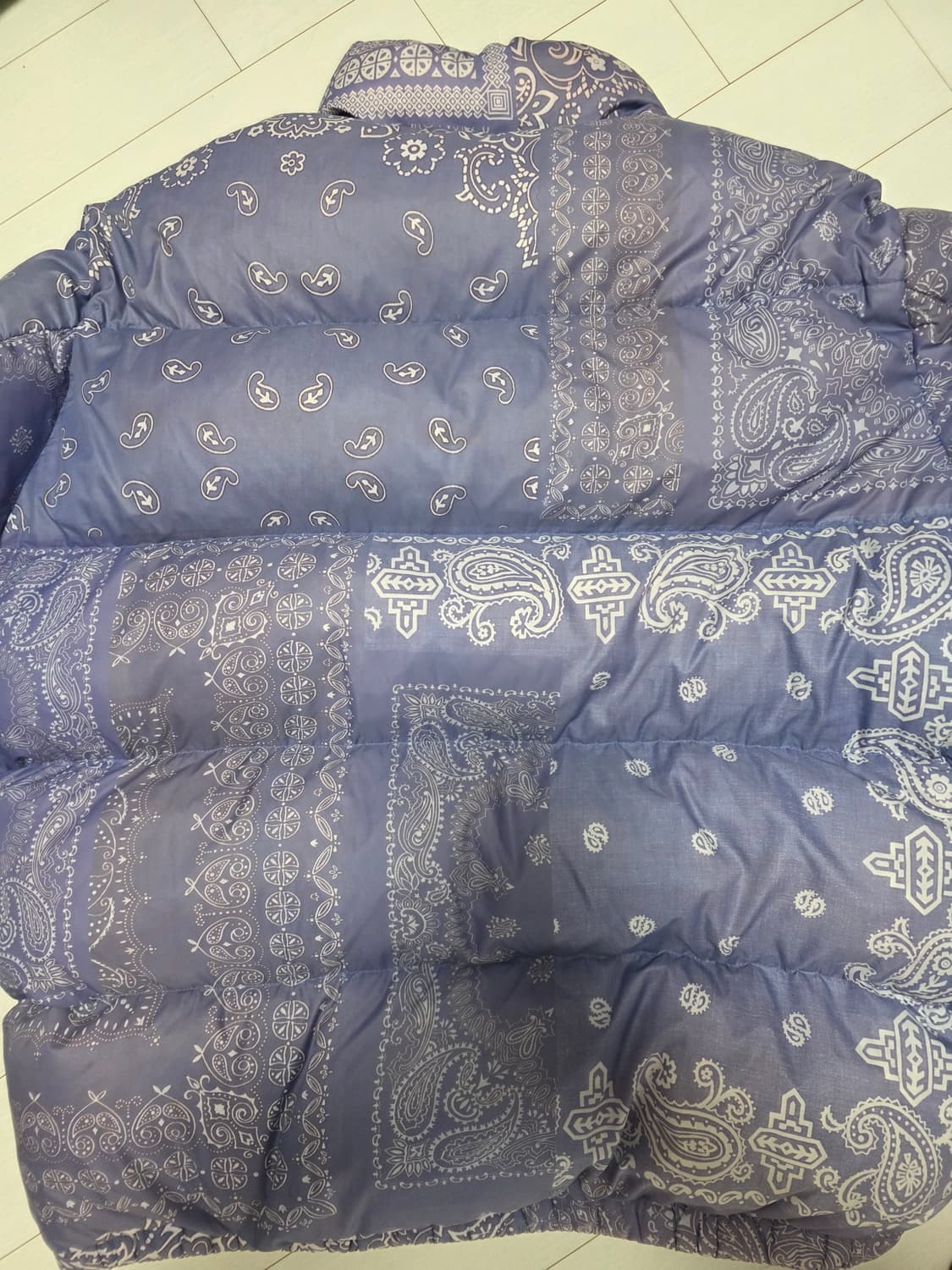 디스이즈네버댓 패딩  pertex down 자켓 페이즐리 L 상품이미지4