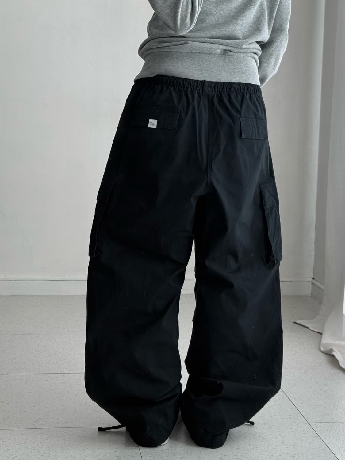 나이키 블랙 카고팬츠 상품이미지4