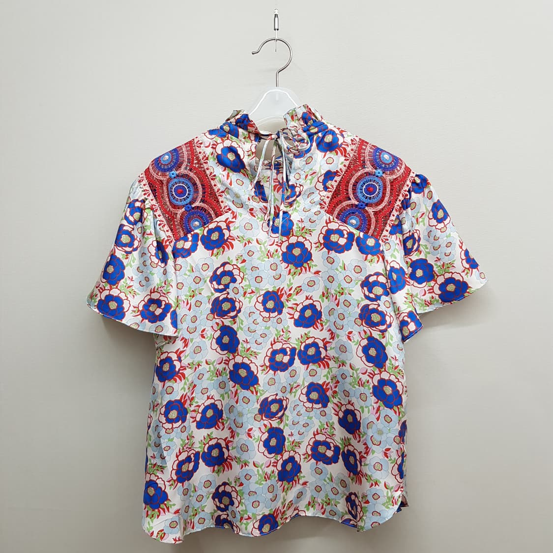 산드로 sandro 플로럴 실크 레이스 패치 블라우스 1사이즈 상품이미지6