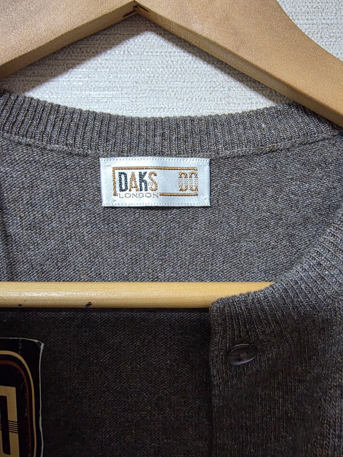 닥스 코코아 퓨어 캐시미어100% 가디건(made in Scotland) 상품이미지5