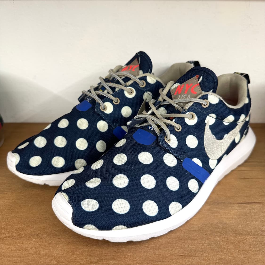 나이키 로쉐런 도트 ‘NYC’ 상품이미지1