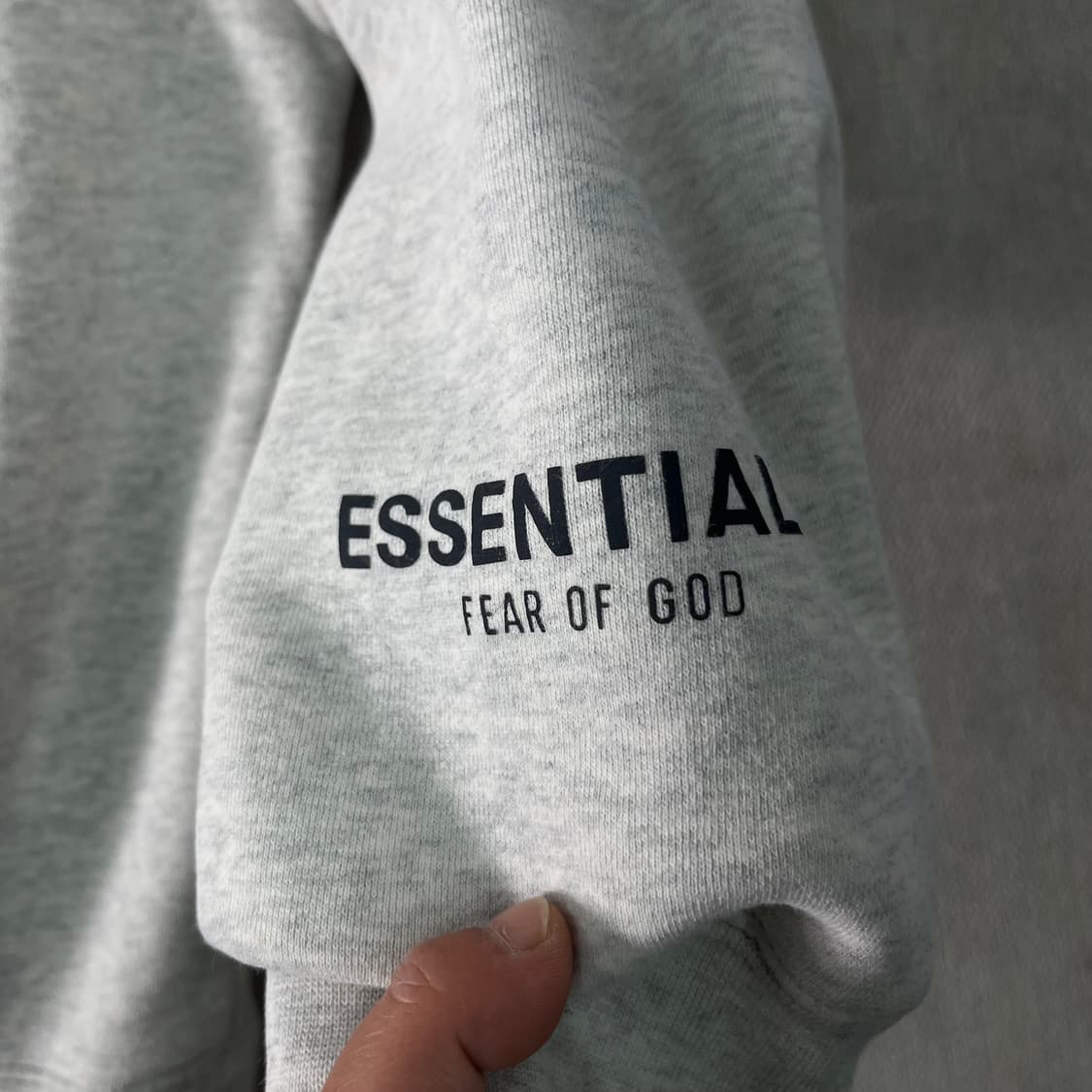 100 피오갓 에센셜 빅로고 맨투맨 상품이미지6