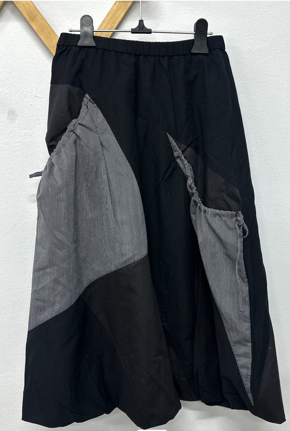 🖤하구미의 블랙 코디세트🖤 패치워크 벌룬 펌킨 스커트 앙고라st  상품이미지5