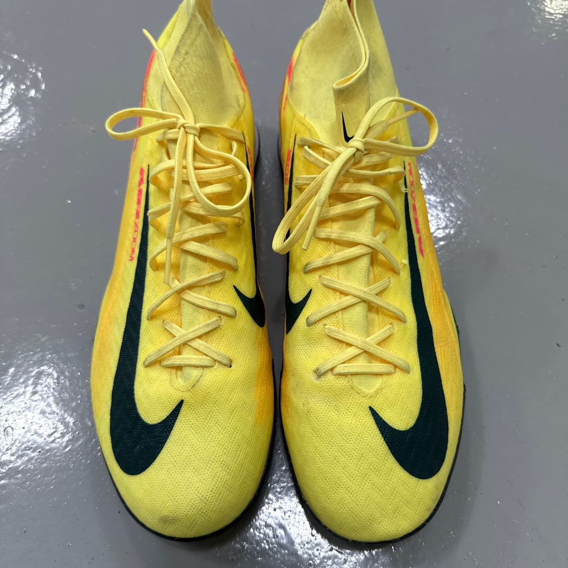 275 나이키 줌 머큐리얼 베이퍼 16 0303T 상품이미지1