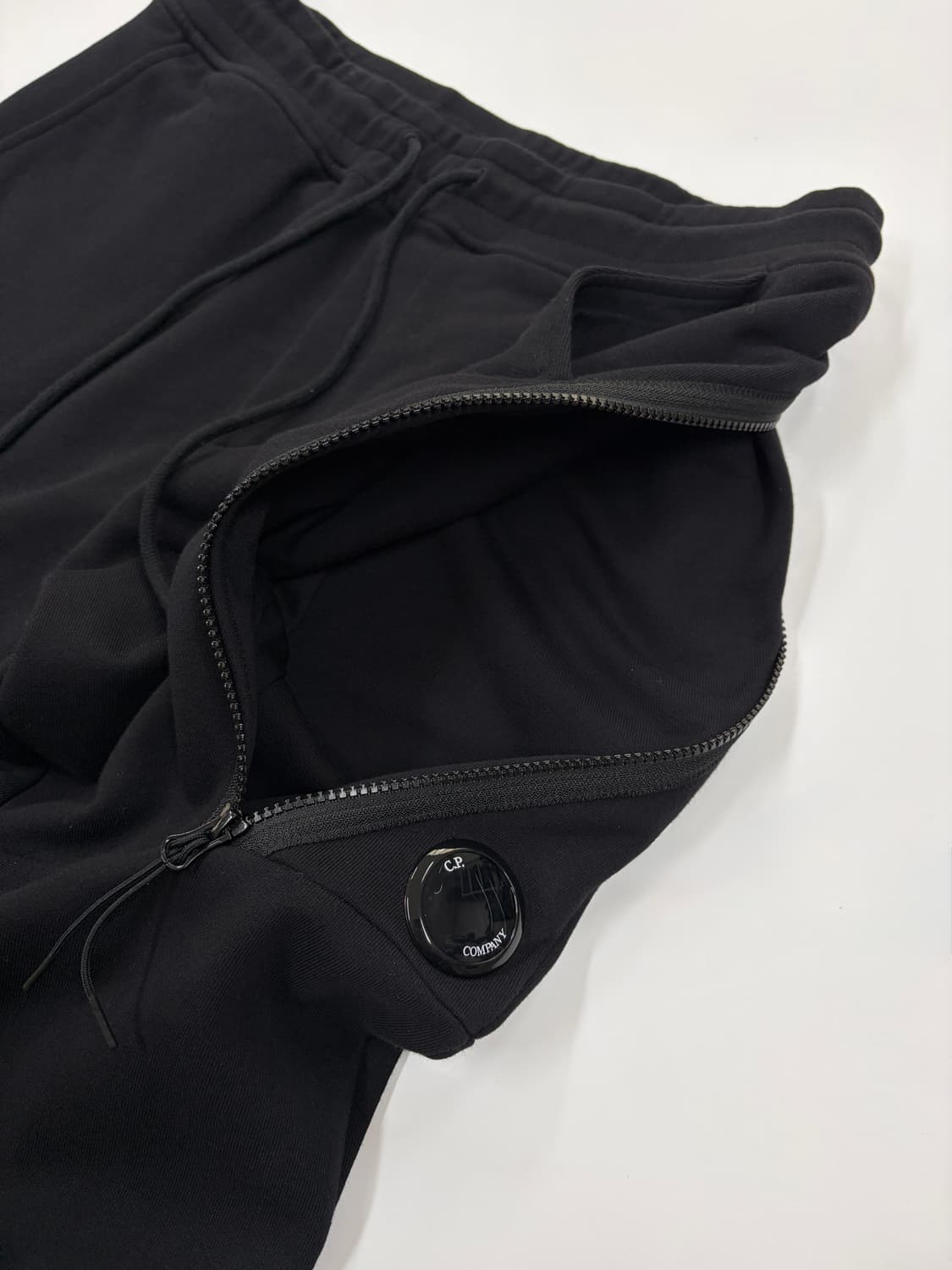C.P. Company 다이애그널 블랙 테크 조거팬츠 상품이미지3