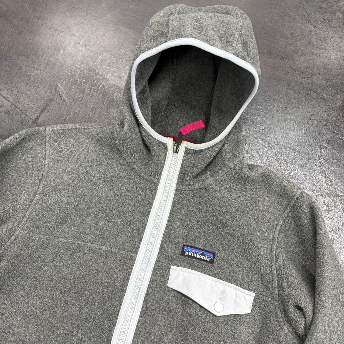 (90)파타고니아신칠라후드 상품이미지3
