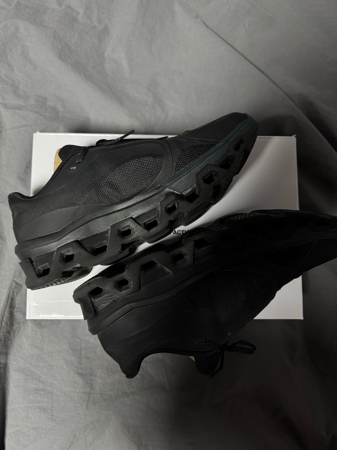 [280] PAF x On 클라우드몬스터2 블랙 상품이미지2