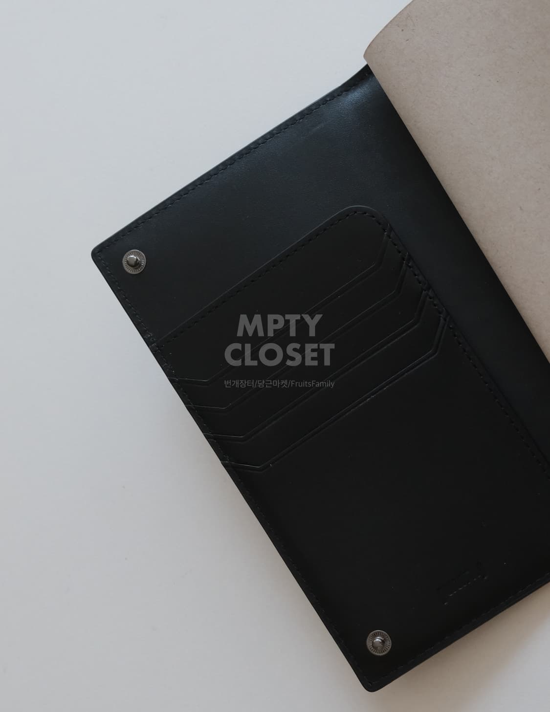 juun.j 준지 가죽 여권 지갑 상품이미지4